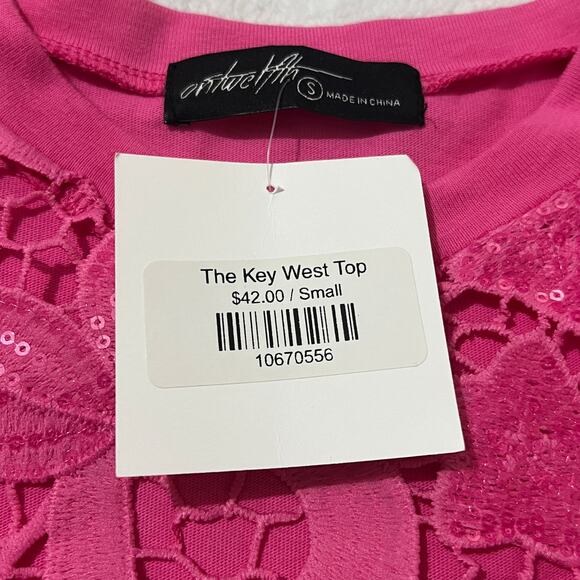 On Twelfth (S) Floral Sequin Sleeve Chest "The Key West Top" Short Sleeve Shirt - Picture 6 of 11